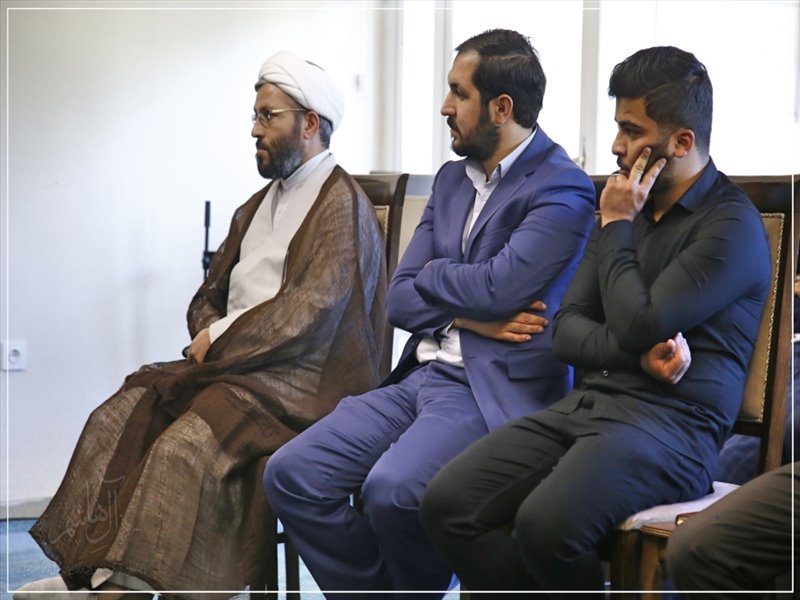 دیدار دانشجویان بسیجی دانشگاه فرهنگیان با امام جمعه تبریز