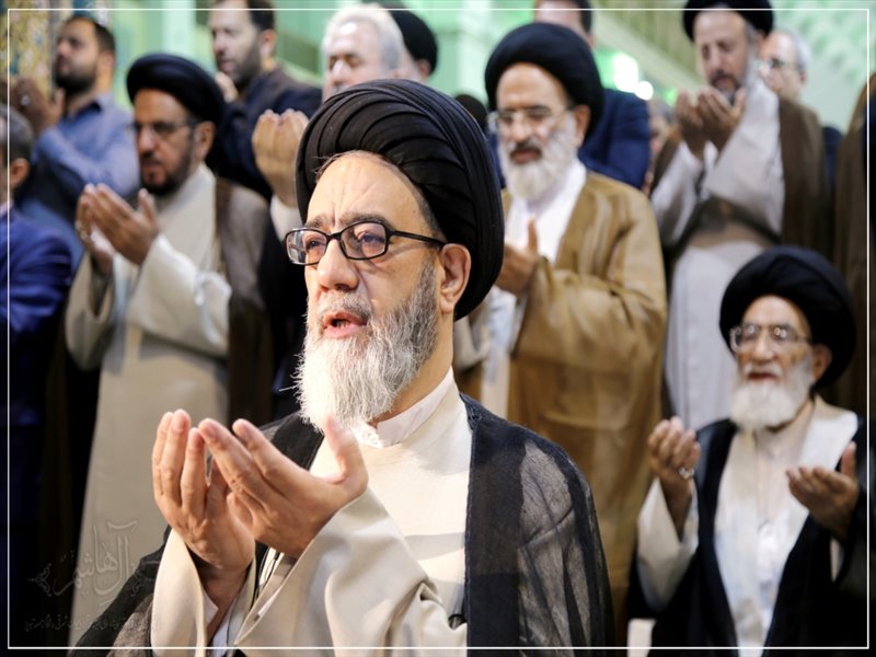 اقامه نماز عید سعید فطر به امامت امام جمعه تبریز