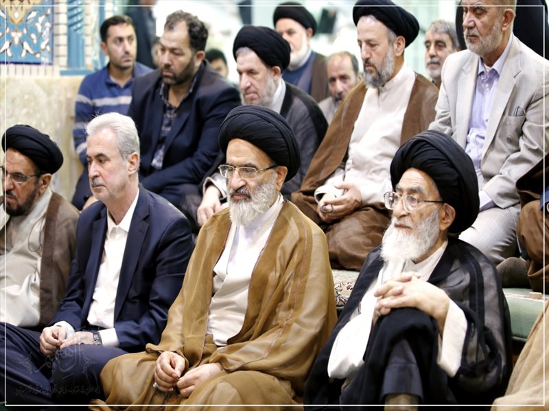 اقامه نماز عید سعید فطر به امامت امام جمعه تبریز