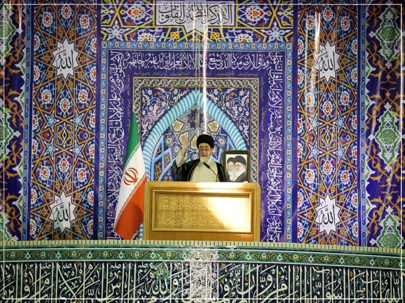 اقامه نماز عید سعید فطر به امامت امام جمعه تبریز