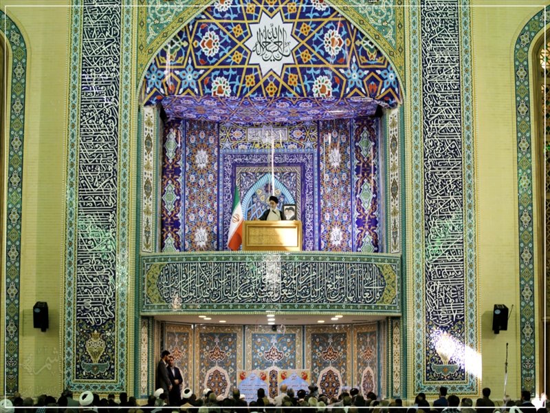 اقامه نماز عید سعید فطر به امامت امام جمعه تبریز