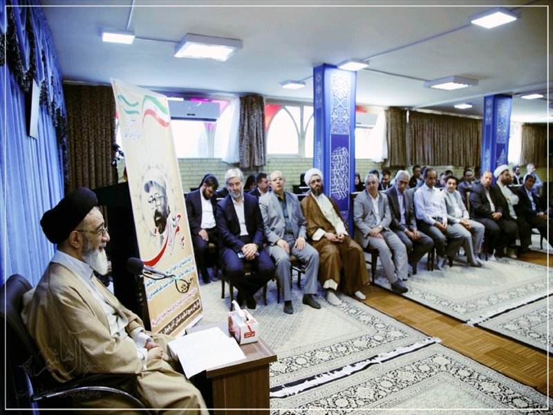 از اساتید بسیجی و نمونه جشنواره تراز انقلاب تجلیل به عمل آمد؛