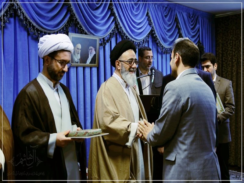 از اساتید بسیجی و نمونه جشنواره تراز انقلاب تجلیل به عمل آمد؛