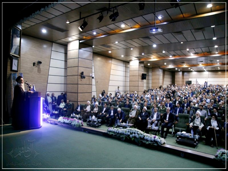 آیین تکریم و معارفه رئیس کل دادگستری آذربایجان شرقی