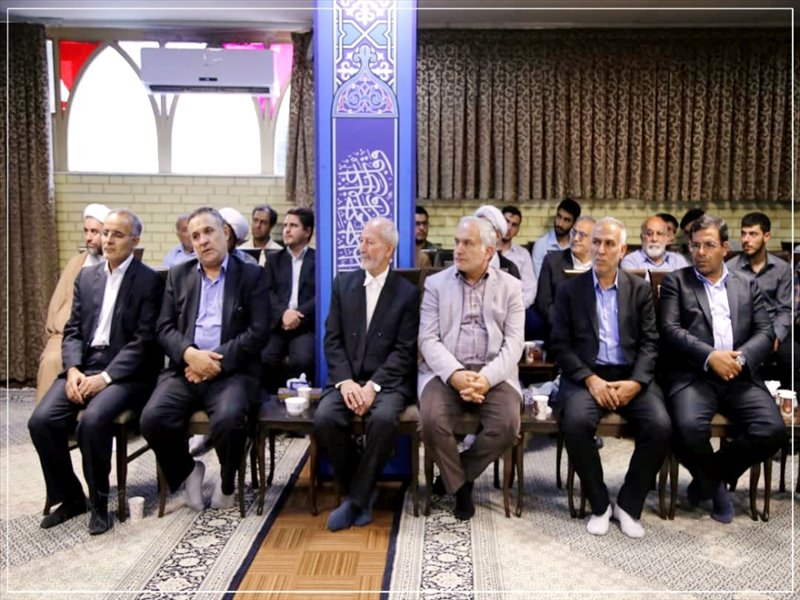 دیدار ائمه جمعه و مسئولان شهرستان مرند و شهر یامچی با نماینده ولی فقیه در استان