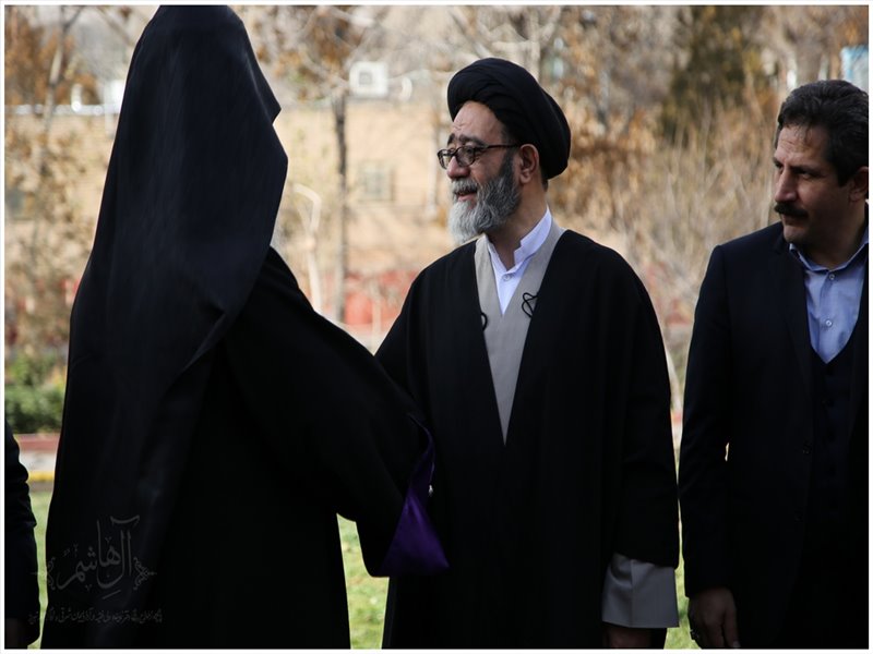 دیدار با خانواده های شاهد و ایثارگر ارامنه تبریز