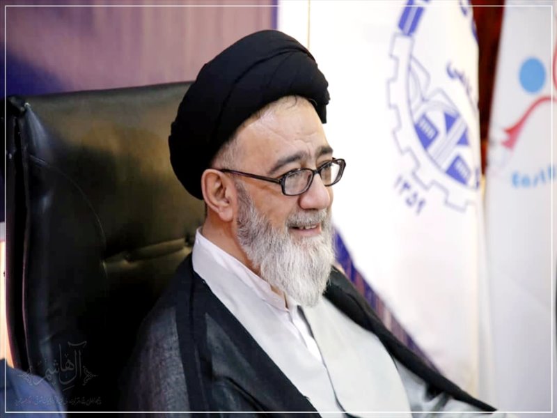 بازدید امام جمعه تبریز و نمایندگان آذربایجان‌شرقی در مجلس از مرکز درمان ناباروری جهاد دانشگاهی
