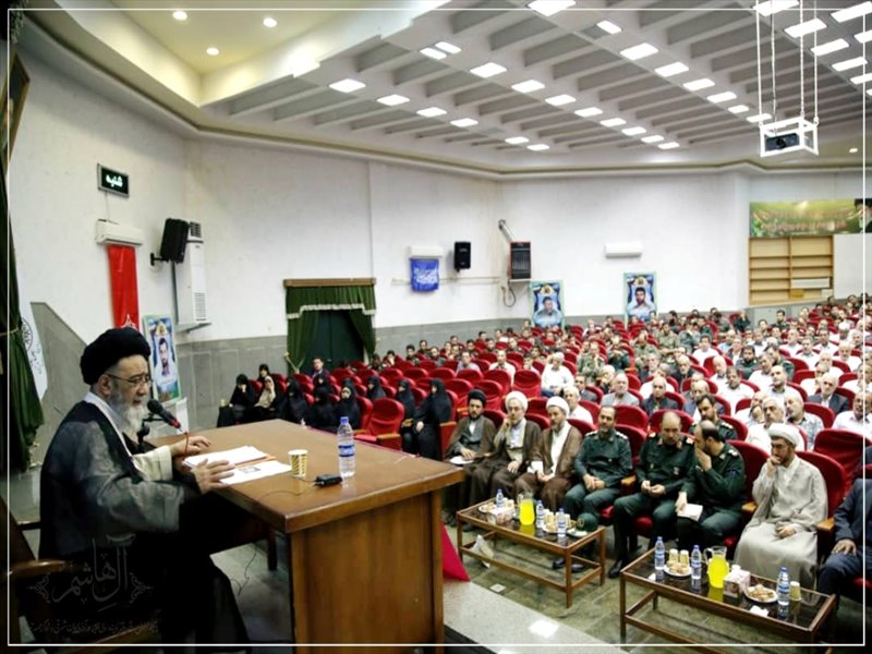 برگزاری همایش یاوران غدیر در سپاه عاشورا
