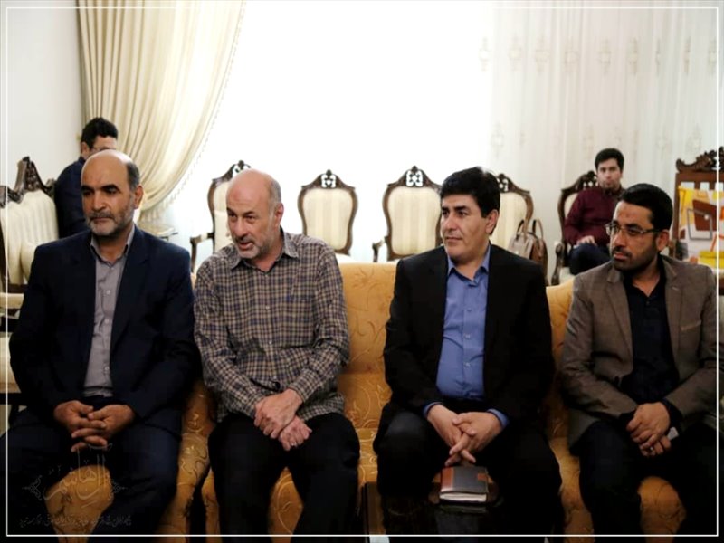 همزمان با سالروز آغاز بازگشت آزادگان به میهن اسلامی