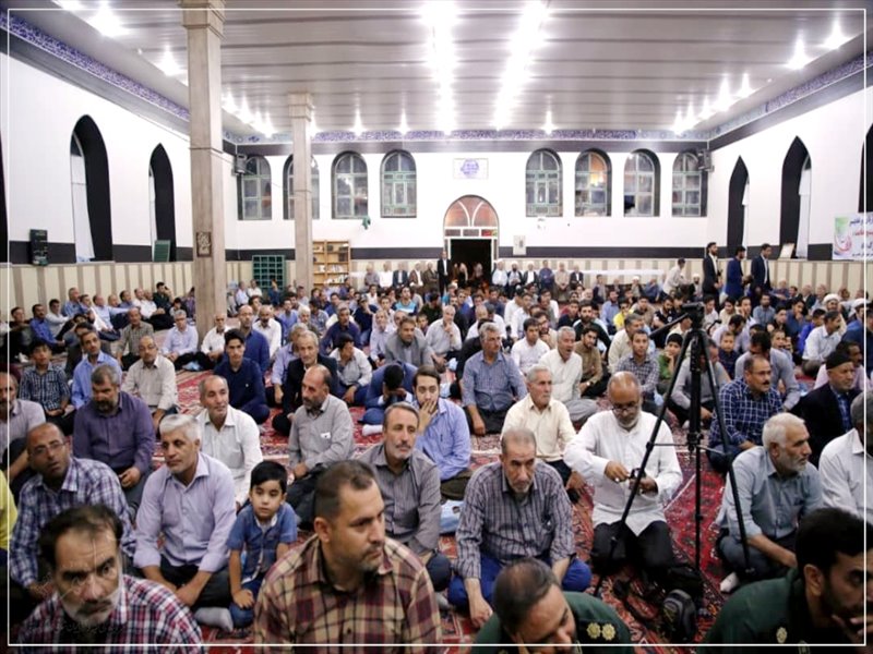 دیدار نماینده ولی فقیه در آذربایجان شرقی با سربازان پادگان ۰۳ عجب شیر