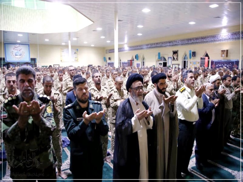 دیدار نماینده ولی فقیه در آذربایجان شرقی با سربازان پادگان ۰۳ عجب شیر