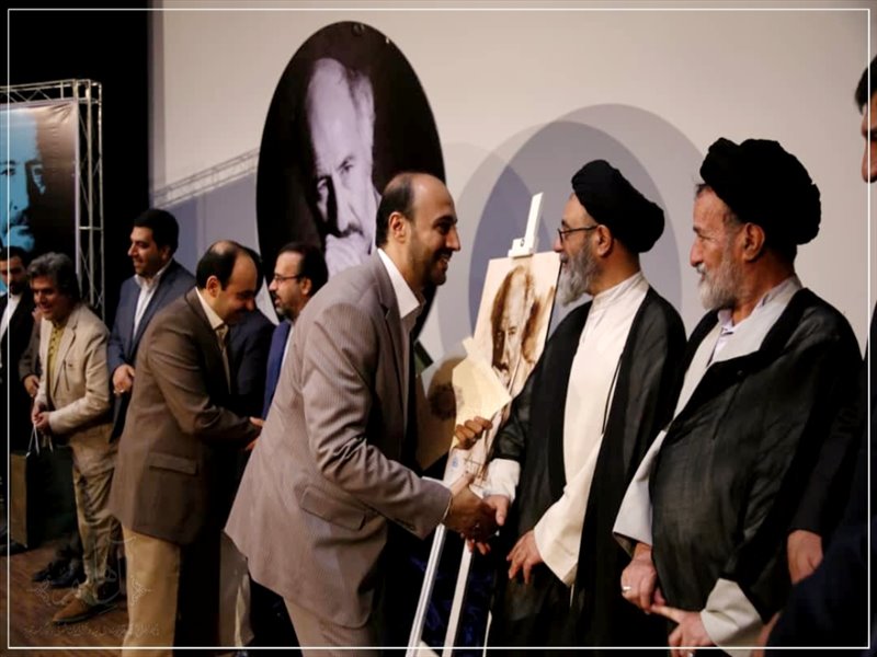رونمایی و اکران مستند خامه سحار
