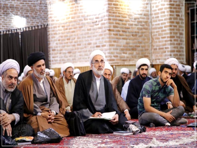 همایش بزرگ طلایه داران تبلیغ