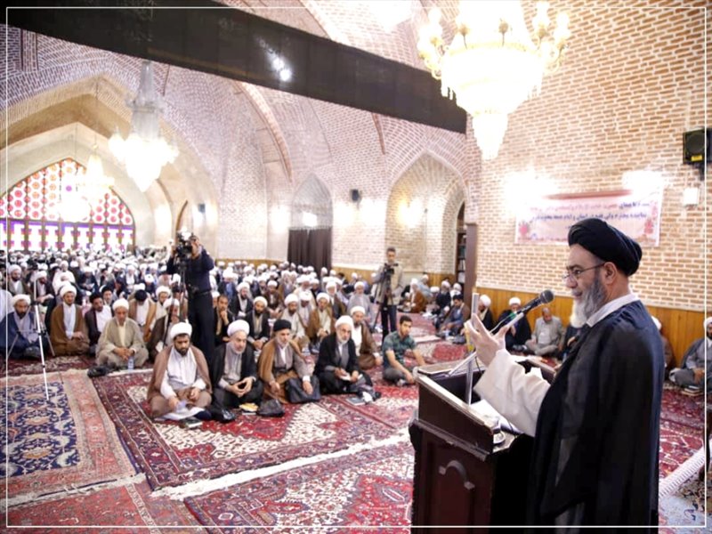 همایش بزرگ طلایه داران تبلیغ