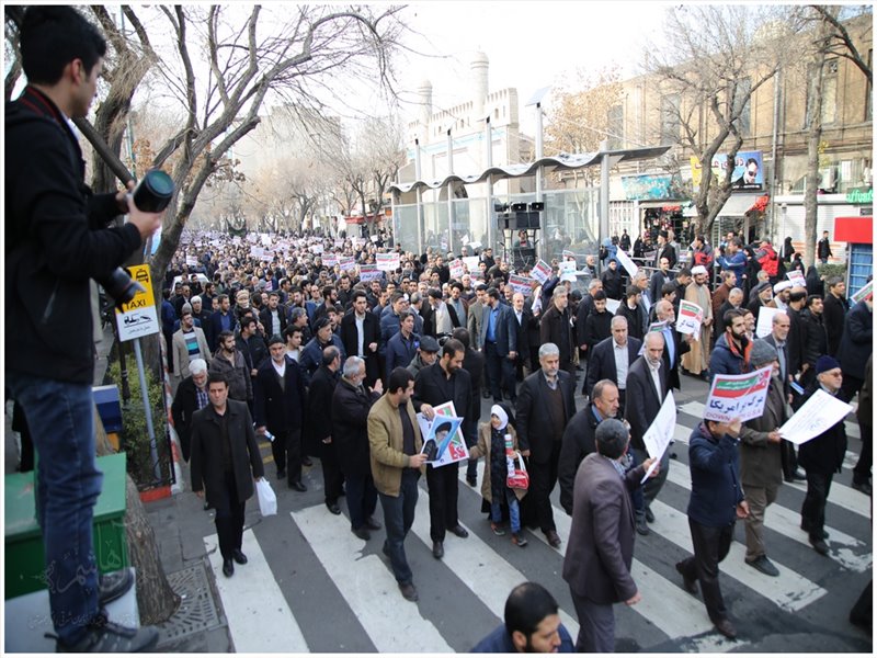 راهپیمایی بصیرت و تجدید میثاق با ولایت