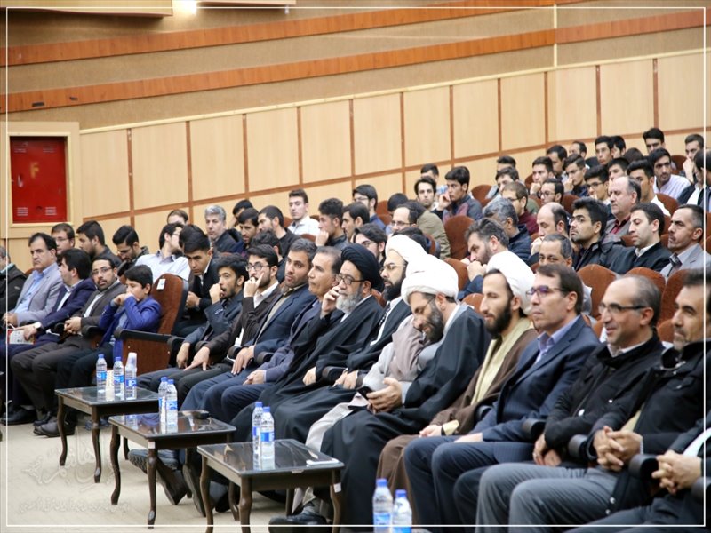 مراسم تجلیل از برگزیدگان مسابقات قرآنی دانشگاه شهید مدنی آذربایجان