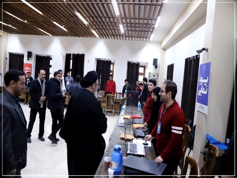 بازدید نماینده ولی فقیه در استان از رویداد ۴۸ ساعته تولید تخصصی فضای مجازی در تبریز