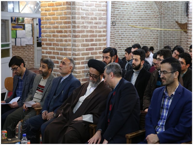 مراسم تجلیل از فعالان کانون فرهنگی آیت الله مولانا