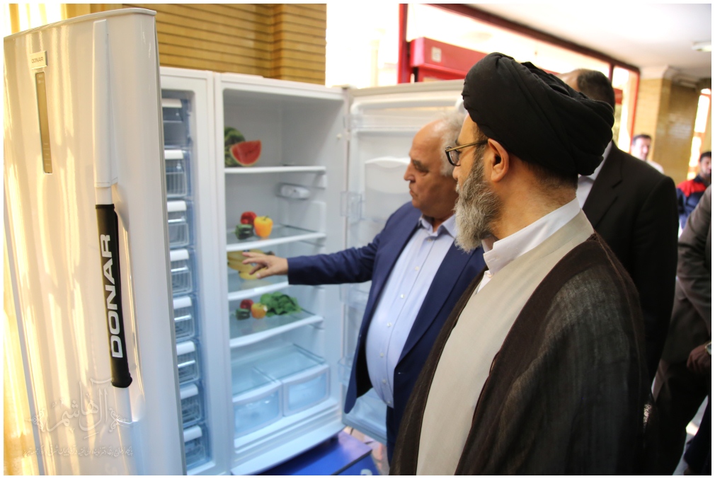 بازدید امام جمعه تبریز از کارخانه دونار آذربایجان