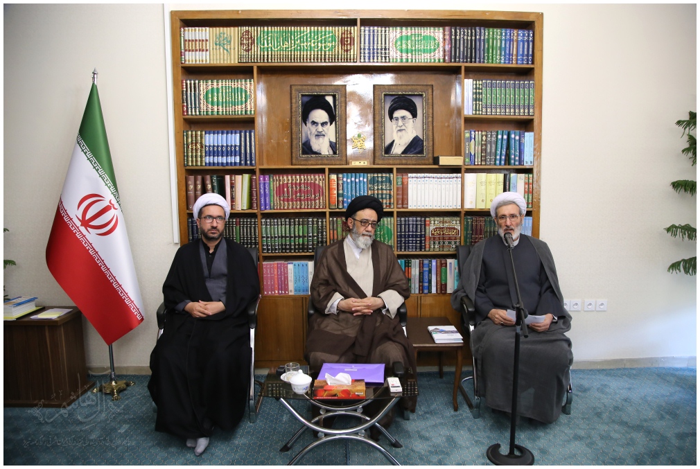 دیدار اساتید دانشکده الهیات دانشگاه تبریز با نماینده ولی فقیه در استان