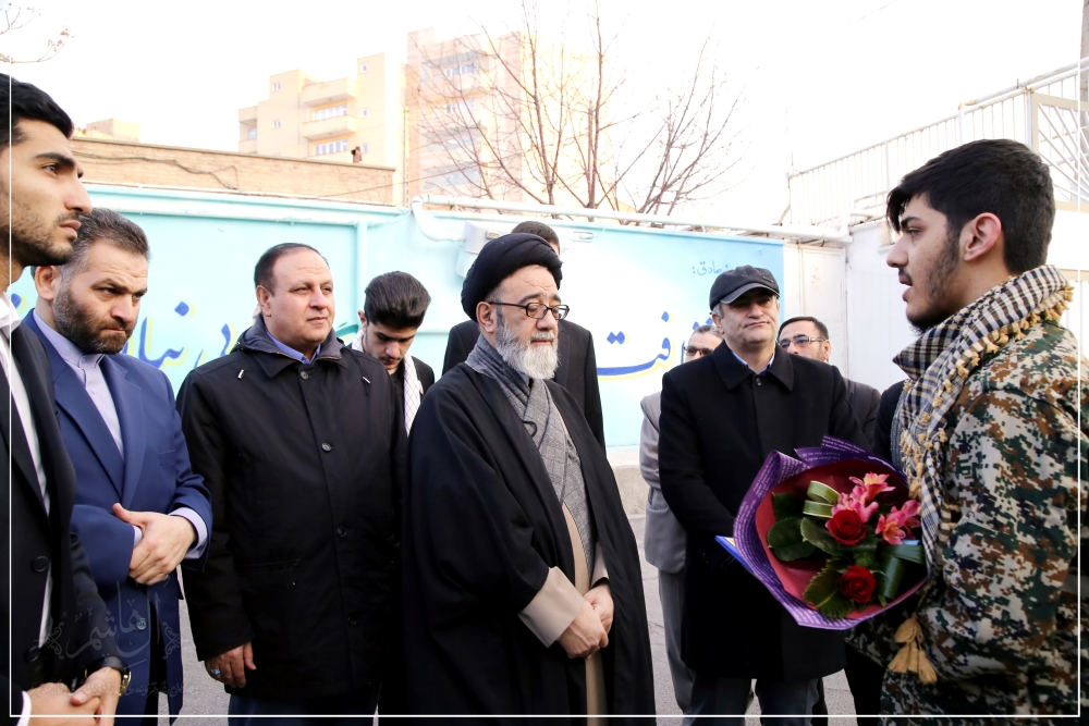 نواخته شدن زنگ انقلاب در مدارس تبریز