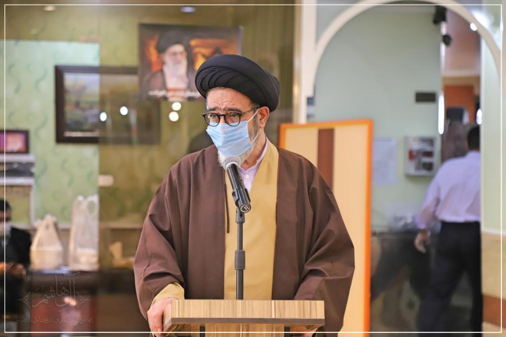 تجلیل از طلاب و اساتید برتر مدرسه علمیه امیرالمومنین تبریز