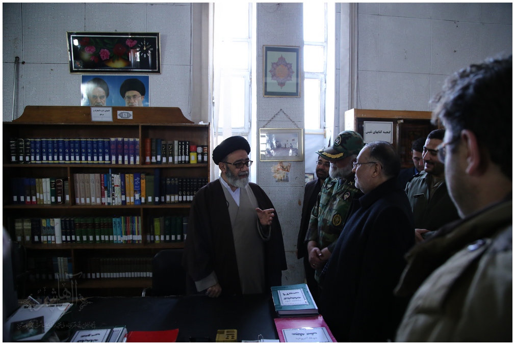 امام جمعه تبریز کلنگ مسیرگشایی امتداد خیابان ارتش را به زمین زد