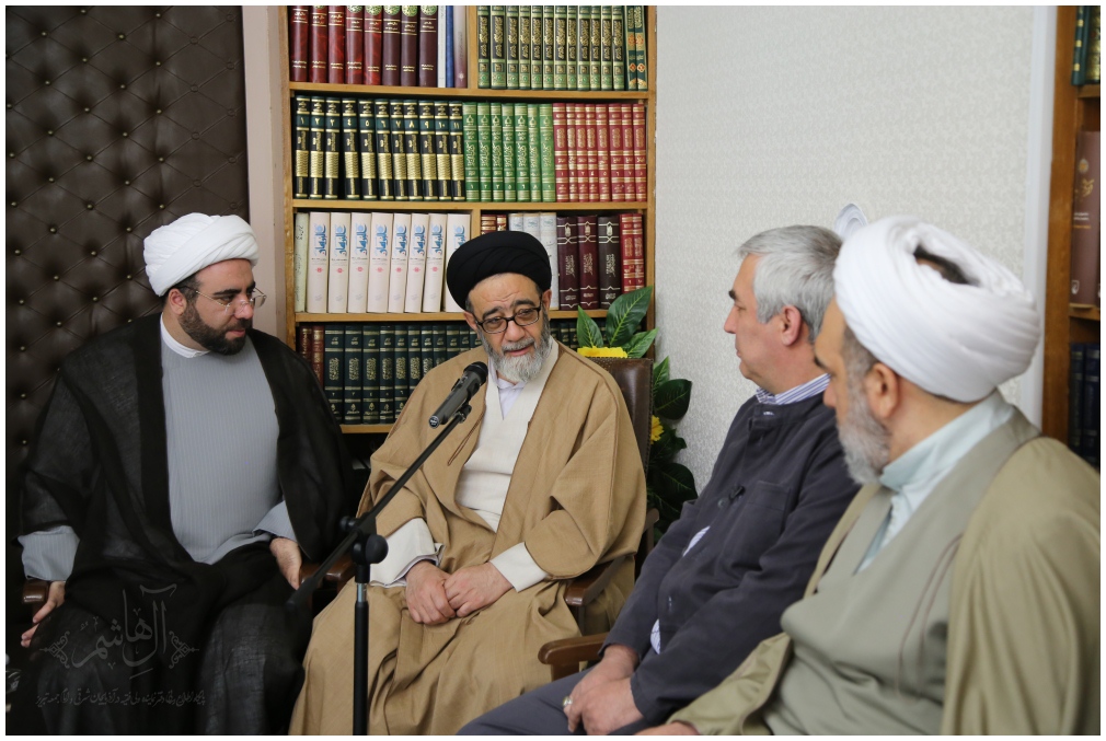 دیدار حاتمی‌کیا با امام جمعه تبریز