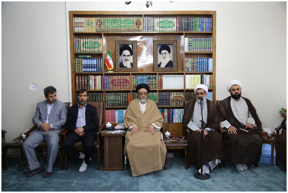دیدار مبلغان طرح آرامش بهاری با نماینده ولی فقیه در استان